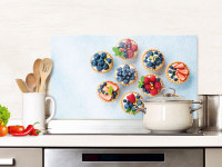 Spritzschutz Küche Muffins mit Obst, Beeren